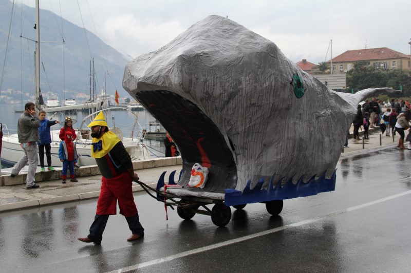 Kotorskiy karnaval v Kotore v Chernogorii 