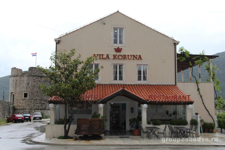 restoran Villa Koruna v Malom Stone