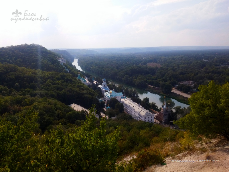 Svyato-Uspenskaya Svyatogorskaya Lavra